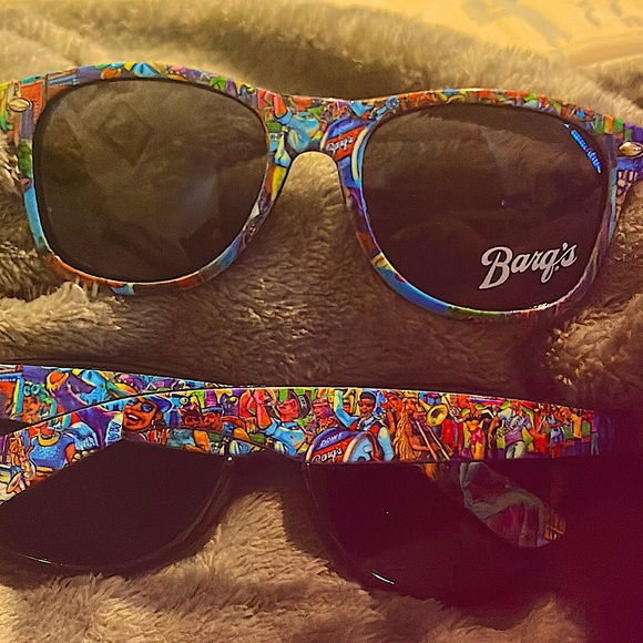 NWT Barq’s Festival/Carnival shades - Picture 2 of 2